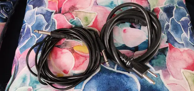 Electric Guitar Ibanez Gio in Guitars in Laval / North Shore - Image 4