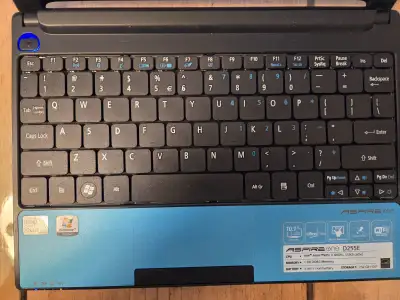 Acer Aspire One D255E & Mouse, View more