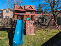 Cedar summit playground 