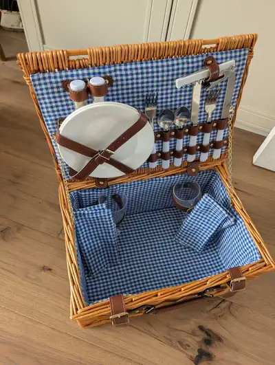 Picnic basket with plates and cutlery, View more