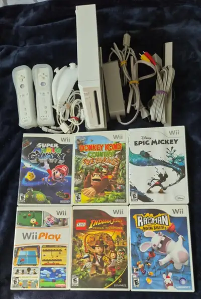Nintendo Wii W/ 2 Controls: Mario Galaxy, Donkey Kong, Rayman ++, View more