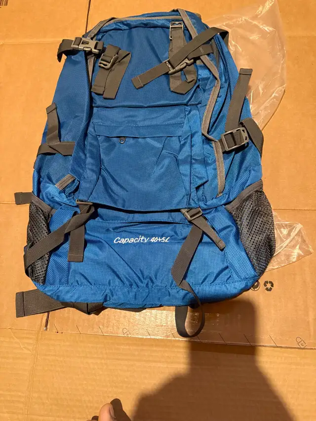Hougljug 50L Backpack in Bags & Luggage in Oakville / Halton Region - Image 5