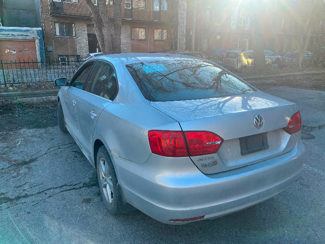 volkswagen jetta TDI dans Autos et camions  à Ville de Montréal - Image 3