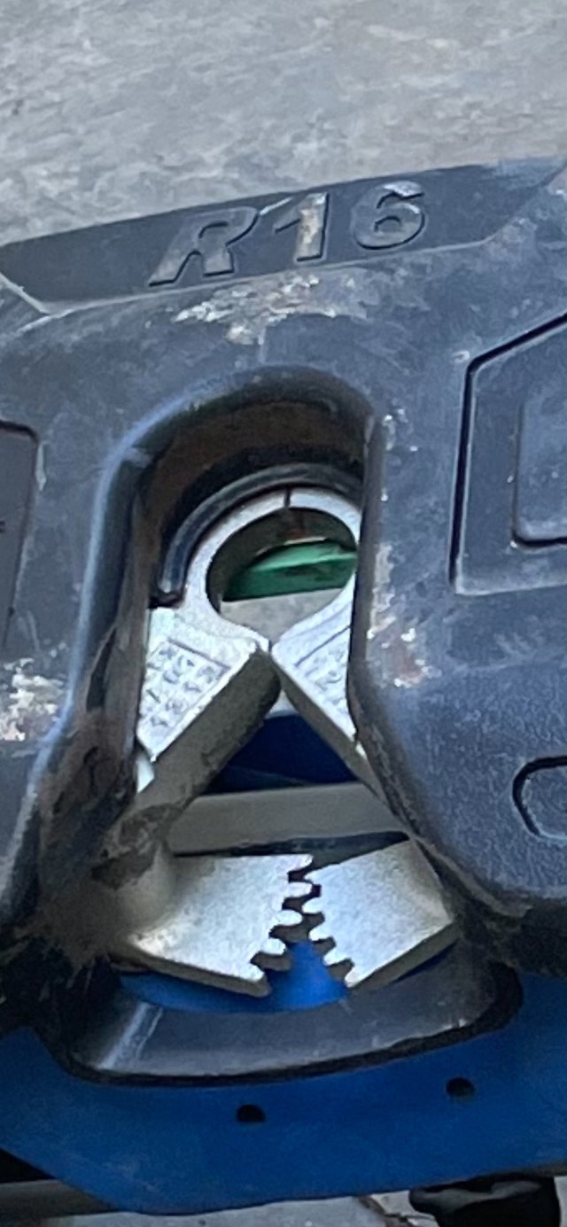 Sliding 5th wheel hitch Reese 16k RV & Camper Parts & Accessories