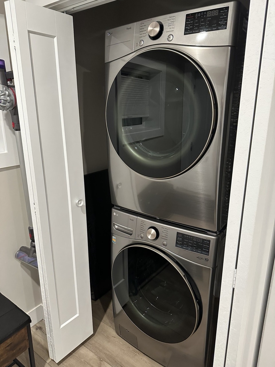 Fully Furnished 2 Bedroom Executive Suite – Westridge 3