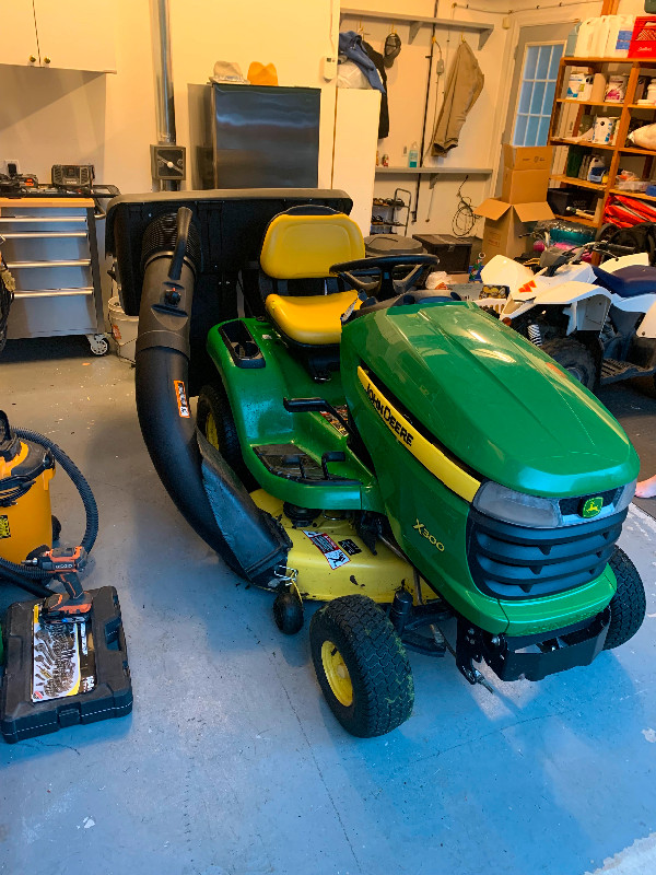 Complete package! John Deere X300 with bagger and blower in Lawnmowers & Leaf Blowers in Barrie
