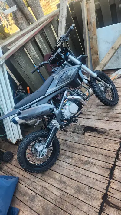 Apollo mx150cc model2024 lumières led système refroidisseur huile 4 vitesse vitesse maximal 90km/h b...