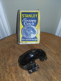 1930s-40s Stanley Snappy Catch No. 210 Spring Roller Screen Door