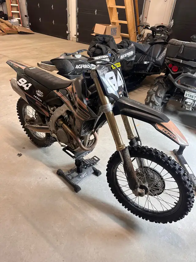 2022 Honda CRF RX 250CC dirt bike  in Dirt Bikes & Motocross in North Bay - Image 4