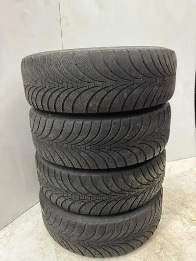 Have 4 winter tires and rims off 2018 Nissan Pathfinder. Tires are old and from my understanding low...