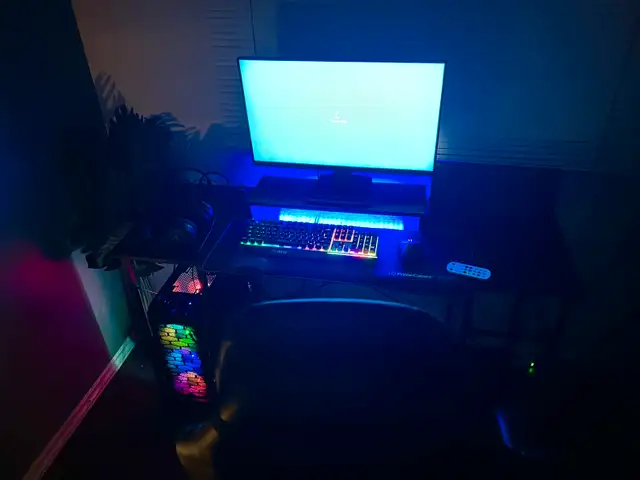 FULL Gaming PC set up, parts listed in Desktop Computers in St. Albert - Image 2
