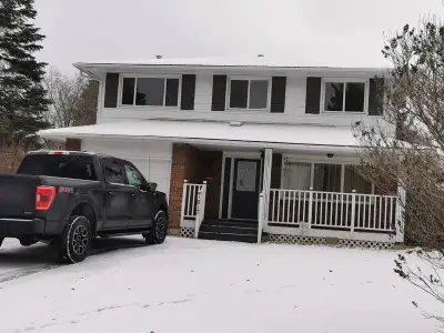 One Huge Master Room  for Rent in a Beautiful House!