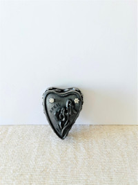 TRINKET BOX APRIL HEART SHAPE PEWTER WITH EARRINGS AND BROOCH