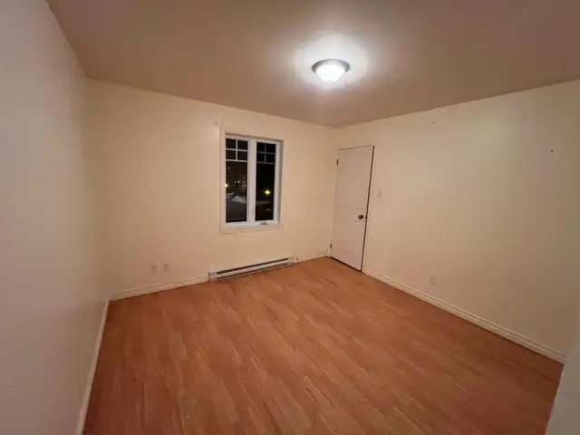 Magnifique 5½ spacieux et très lumineux situé à l’étage. in Long Term Rentals in Drummondville - Image 6