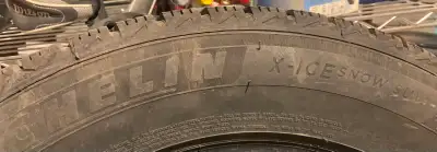 set of 4 Michelin X ICE winter tires, used over 2 winters for total of 12,000 Km's. Sizing: 225/65/R...