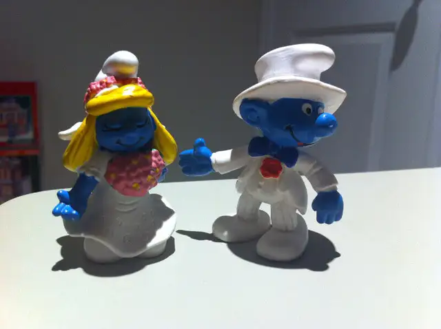 Smurfs - New 1991 Bride and Groom Smurfs Pair63234988764547121