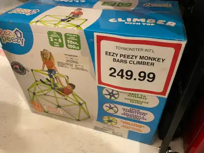 Get ready for some climbing fun with this Eezy Peezy Monkey Bars Climber with Top! The toy is design...