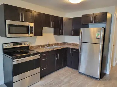 2 Bedroom Legal Basement Suite – Harbour Landing Available Aug 1