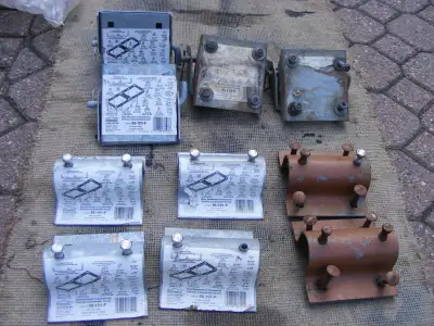 Building a floating wooden dock? New and used brackets. Enough for 2-3 sections. 4 hinges and 6 side...