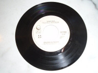 Yoko Ono - Walking On Thin Ice – 45 RPM  Vinyl