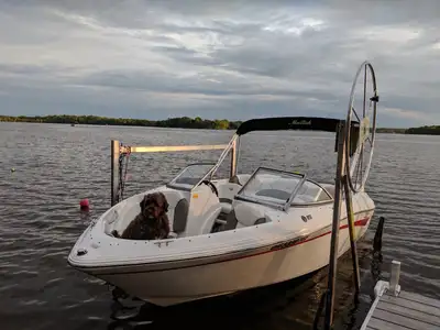 3,500 lb Eastern Township Docks Boat Lift with Wheel Kit – $5,000 Asking Price: $5,000 High-quality...