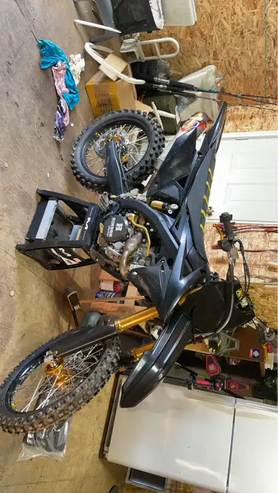 2018 RMZ 450 Low hours FMF full exhaust Powder coat frame and swing arm Seat cover Pro taper bars Bl...