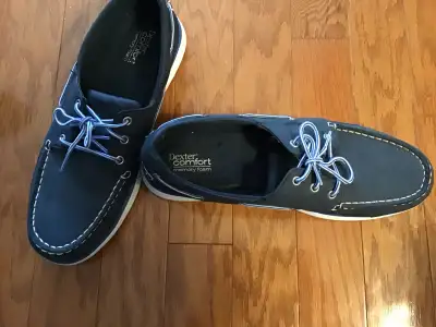  MENS LIKE NEW BOAT  shoes size 14, View more