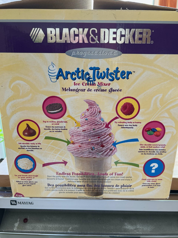 Black Decker IC200 Arctic Twister Ice Cream Mixer White