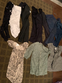 Size small maternity clothes 11 items 