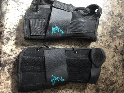Braces for wrist for carpotunel issues. 30.00 each.three straps for tennis elbow issues.10.00 each.N...