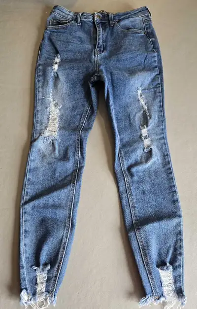 WAX Jean Ripped Skinny Jeans: sz 5, View more