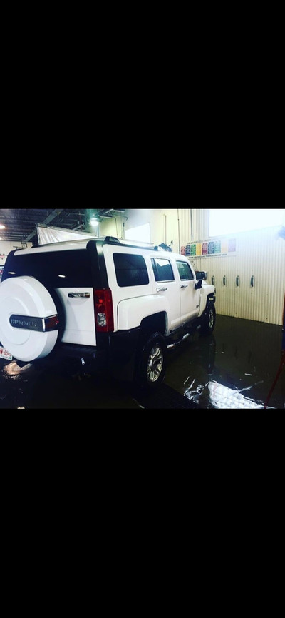 2006 Hummer with 40 k in upgrades / recent work