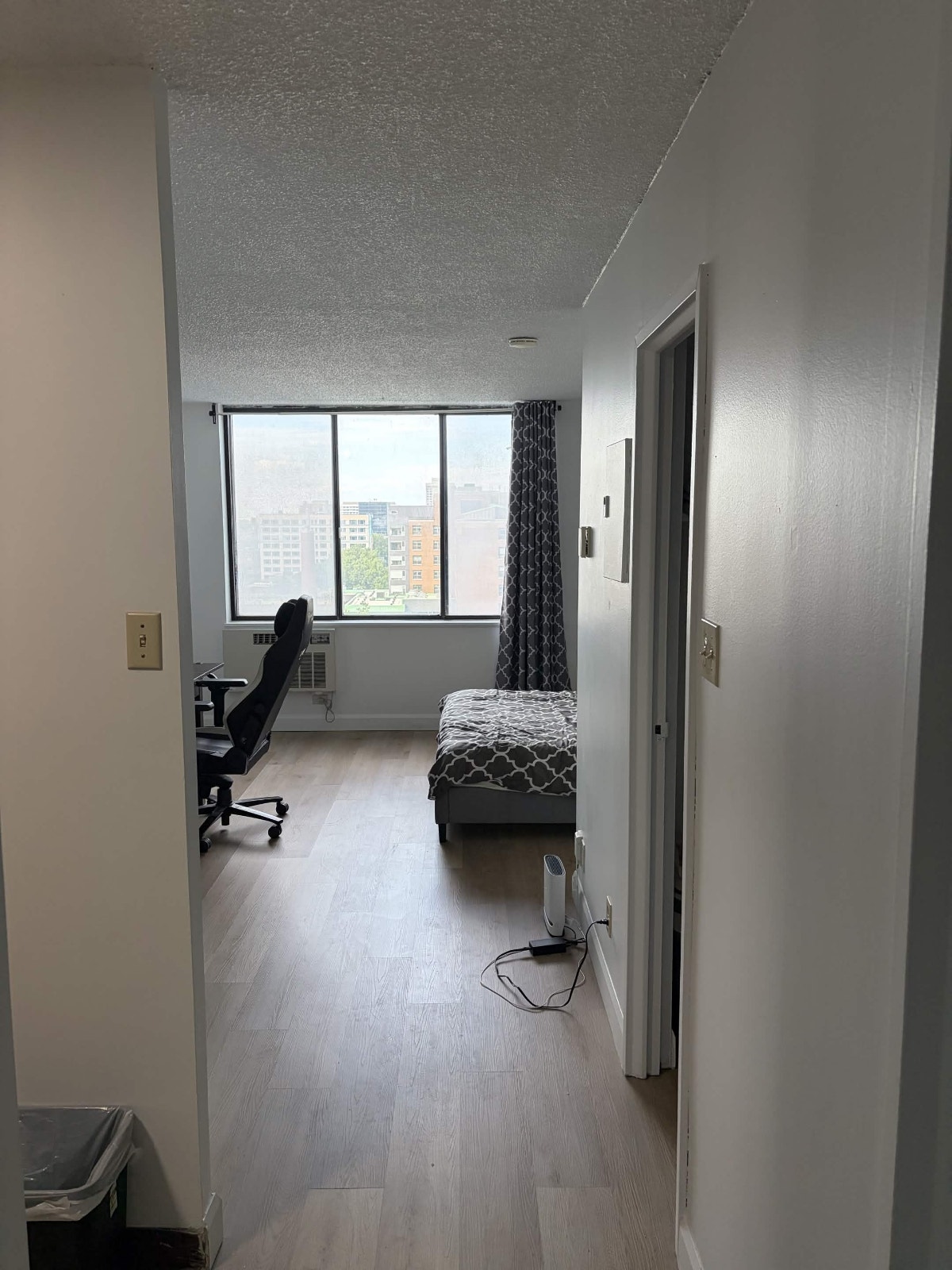 Studio Apt. Near McGill UQAM App. à louer près de McGill et UQAM — photo 1