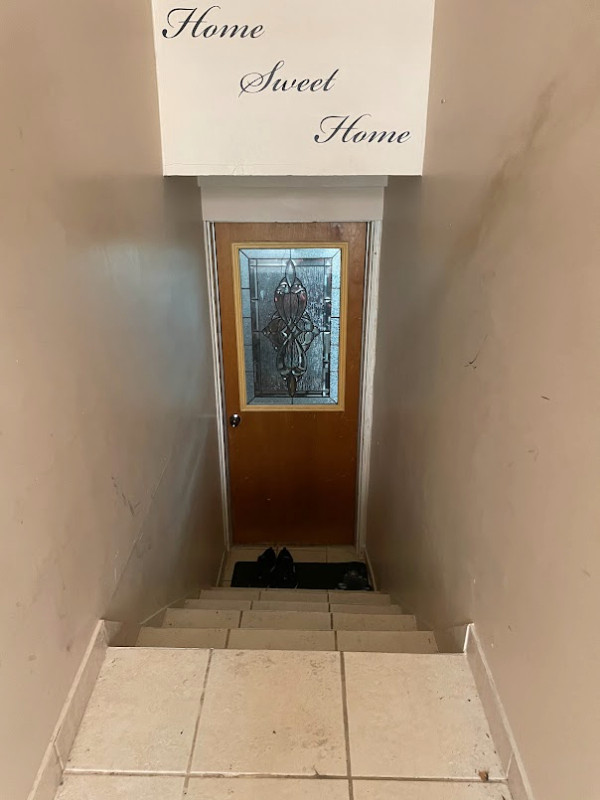 2 Bedroom Apt in detached home in Mill area in Richmond hill Long Term Rentals Markham