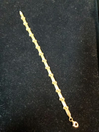 10k Yellow Glod Bracelet 17.5cm

