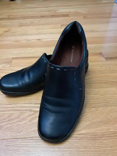 Leather shoes , View more