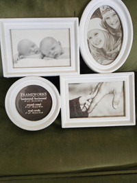 WHITE 4 PHOTO FRAME for sale!