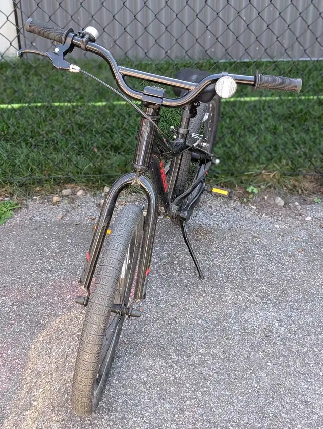 Kids' bike Trek Precaliber 20 SS CST B in Kids in Ottawa - Image 4