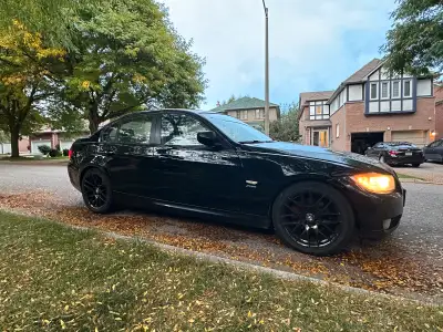 2011 Bmw 323i in excellent condition, it currently has 228,000 km on it and is not being driven dail...