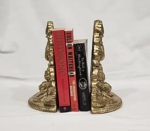 Vintage Plaster Wall Shelf Sconces, Book Ends in Home Décor & Accents in Kitchener / Waterloo - Image 8