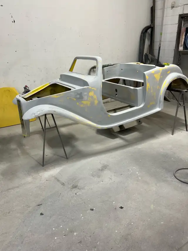 Fiberglass repairs and modification414906190555392003