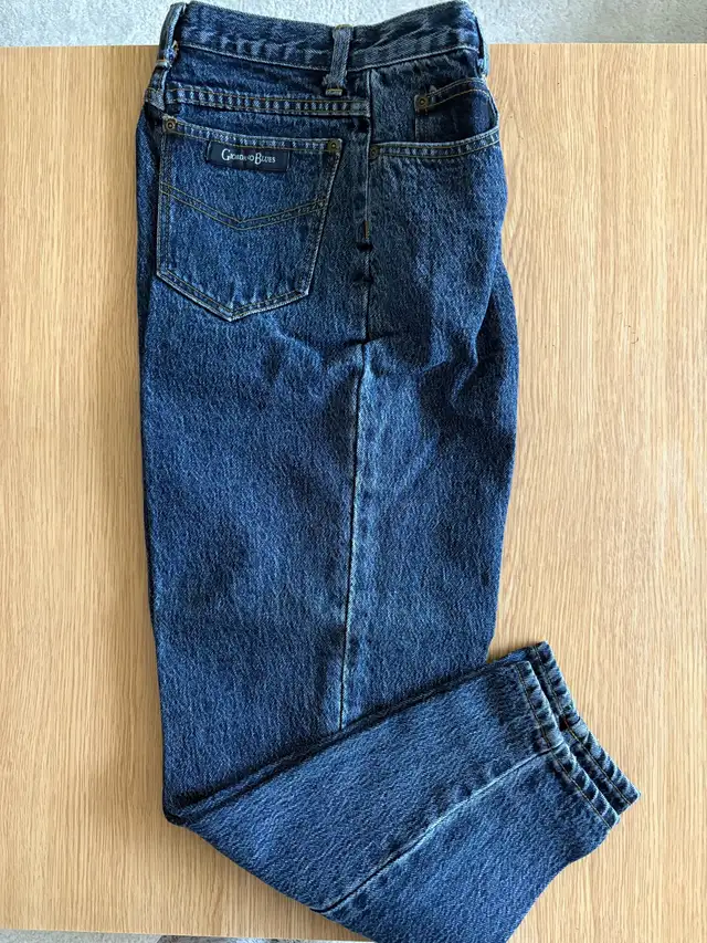 Giordano Jeans in Women's - Bottoms in Delta/Surrey/Langley - Image 2