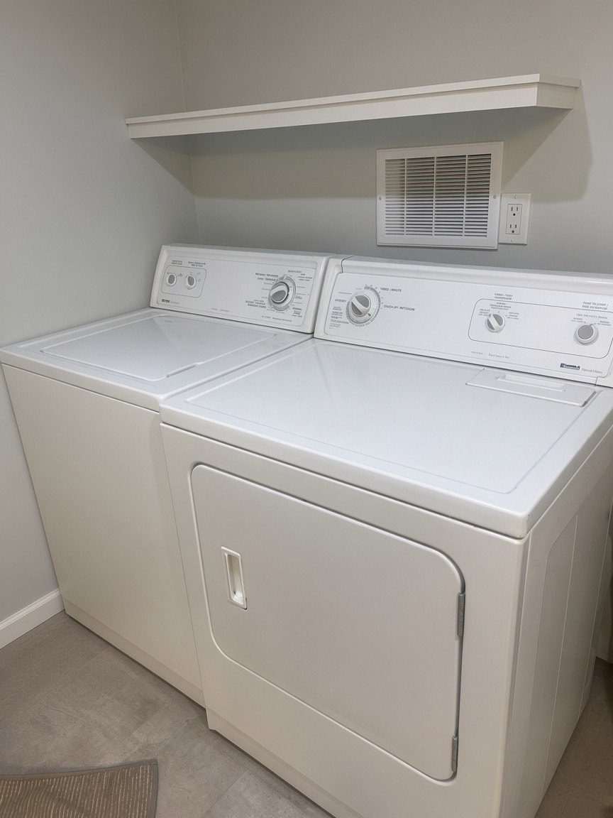 Fully separate 1 bedroom basement apartment 4