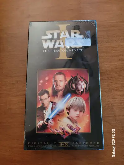 NEW SEALED Star Wars VHS Video – The Phantom Menace (set 30 years before the original Star Wars film...
