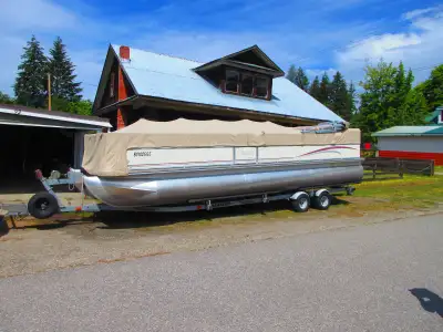 5L 270 HP volvo penta I/O fuel injected Pressurized hauls, stored undercover, aluminum underdeck. Ha...