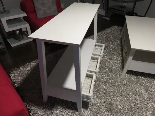 PRICE DROP - White Wood Coffee Table+Side Table w/3 drawers each in Coffee Tables in Mississauga / Peel Region - Image 9