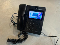 4x Grandstream VOIP phones
