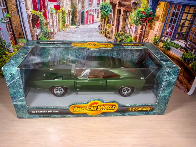 1:18 Ertl 1969 Dodge Charger Daytona Die-Cast Die-Cast model New in Arts & Collectibles in Mississauga / Peel Region - Image 10
