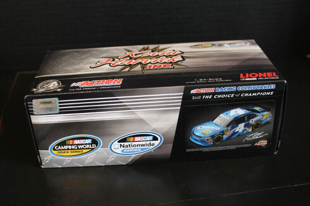 Tony Stewart #4 Ritz Oreo diecast at JJ Sports in Arts & Collectibles in Chatham-Kent - Image 2