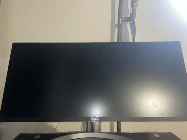 LG 29 Inch Ultrawide monitor 2560x1080 75hz in Monitors in Gatineau - Image 5